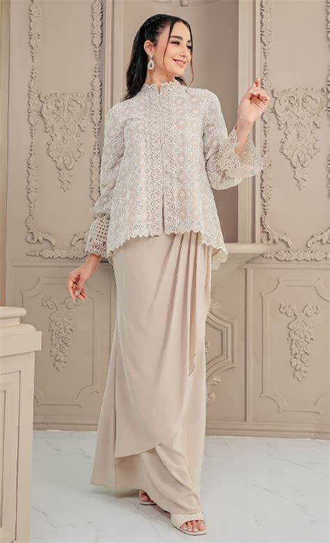 LEBARAN Eryna Kurung In Nude AINAHARIZ KUALA LUMPUR