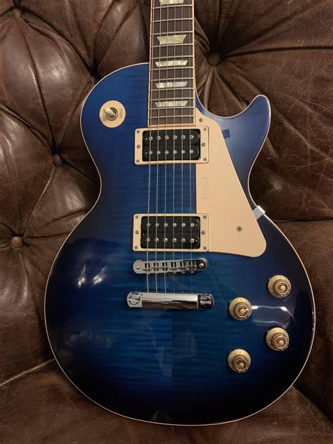 Gibson Les Paul Classic—manhattan Midnight Rgibson