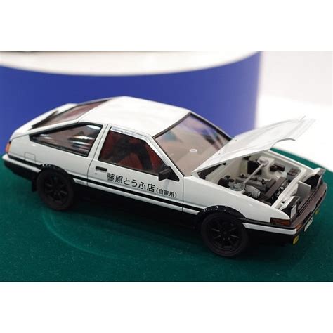 Aoshima 124 Takumi Fujiwara Sprinter Trueno Ae86 Initial D Shopee