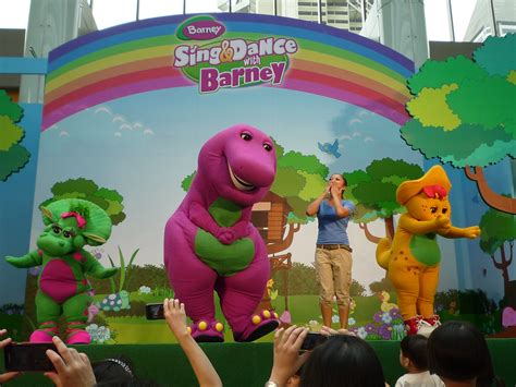 Sing And Dance With Barney