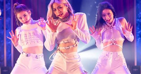 The 25 Most Viewed K Pop Girl Group Dances From The First Half Of 2021