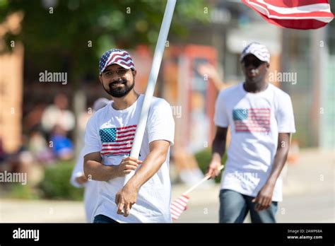 Arlington Texas Usa July 4 2019 Arlington 4th Of July Parade Man Walking Down Center