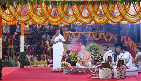 PM Performs Puja At The Lokarpan Of International Exhibition Cum