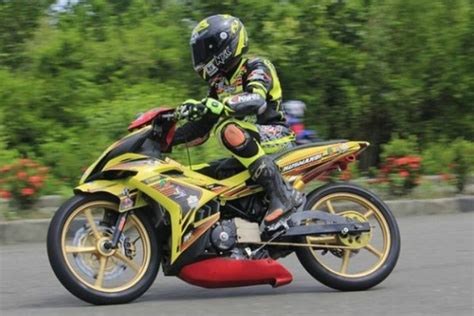 Pembalap Road Race Kuntet Khalisa Meninggal Dunia Usai Tabrak Pohon Di