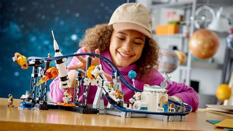 Three new LEGO Creator 3-in-1 builds for August 2023 out now