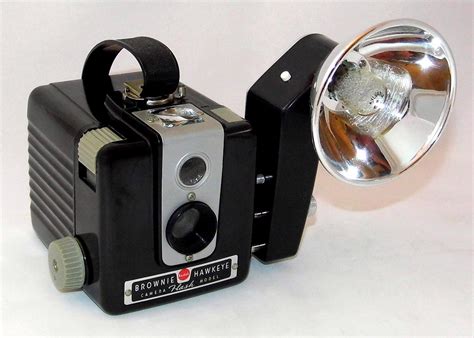 Vintage Kodak Brownie Hawkeye Camera Flash Model With Ko Flickr