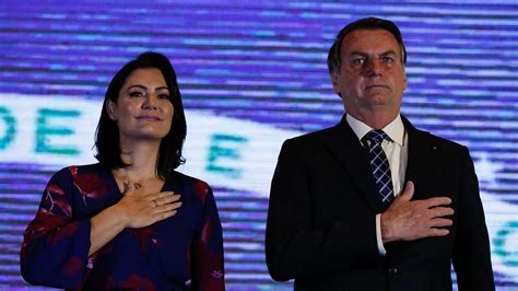 Michelle Bolsonaro Se Filia Ao Pl Mesmo Partido Do Presidente