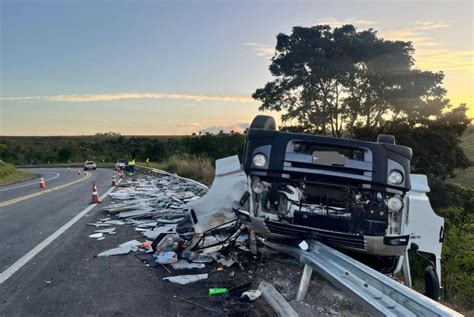 Caminhoneiro Sergipano Morre Em Acidente Na Br 101