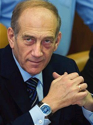 Affaire Holyland La Police Recommande L Inculpation D Olmert Pour