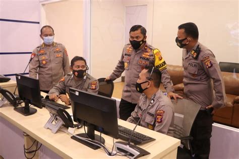 Tinjau Command Center Kapolda Kaltim Cek Kesiapan Pelayanan