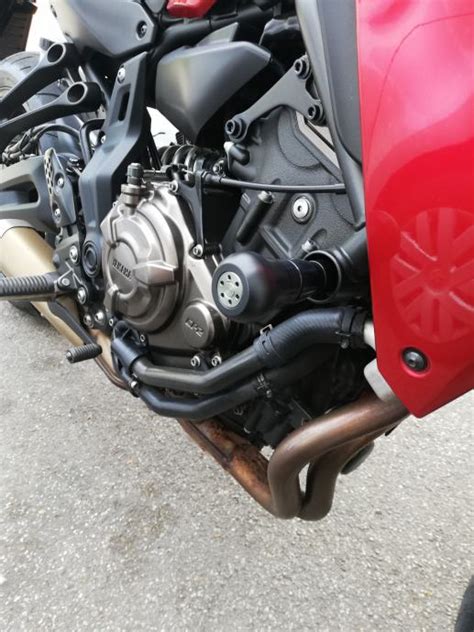 Yamaha Mt 07 Xsr700tracer 700 Crash Protektori Sliders Gljive