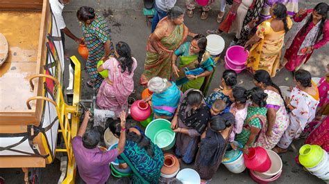 Bengaluru Water Crisis 22 Families Fined ₹5000 For Using Water For