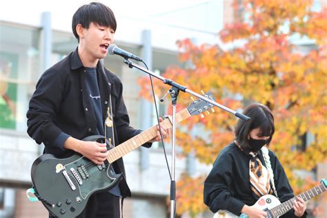 軽音サークル「たこばん」新入生歓迎ライブが行われました 秋田県立大学