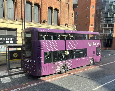 First Manchester Bt Mrv Volvo B Lh Wright Eclipse Flickr