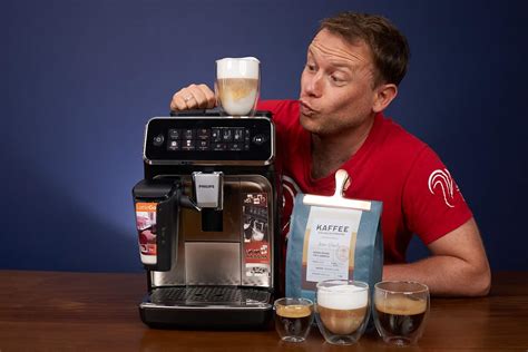 Philips 3300 LatteGo EP3347 90 Kaffeevollautomat Test 2024