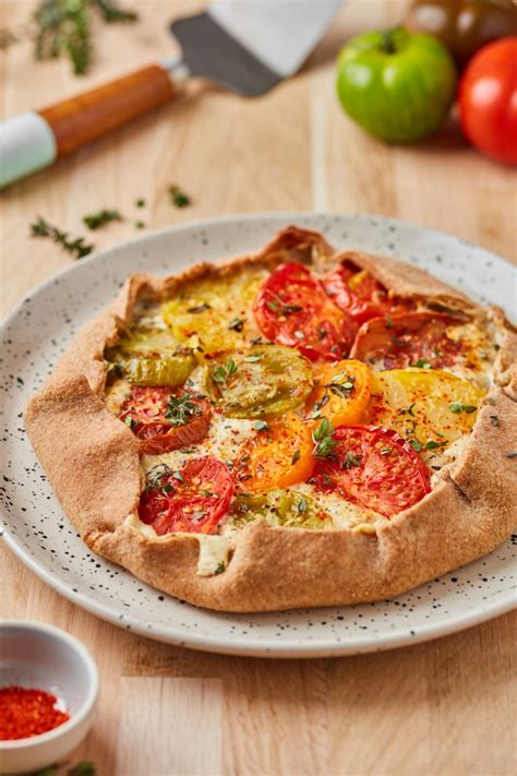 Recette De Tarte Rustique Aux Tomates Anciennes Marie Claire