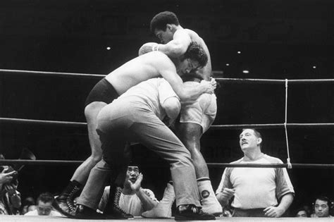 Antonio Inoki vs. Muhammad Ali