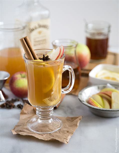 7 Cozy Fall Drinks That Are Sure to Warm You Up