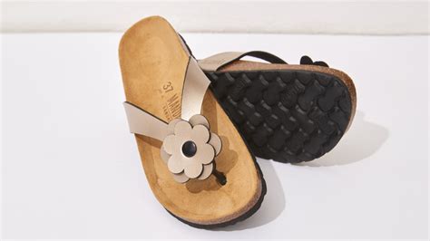 Eva Soles – Mandel Sandals