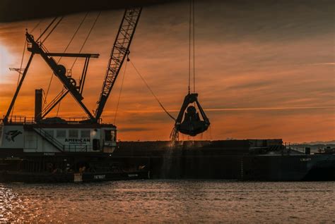 American Construction Ends Snohomish River Dredging Campaign Dredging