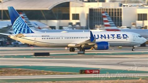 Photo Of United B39M N37525 FlightAware