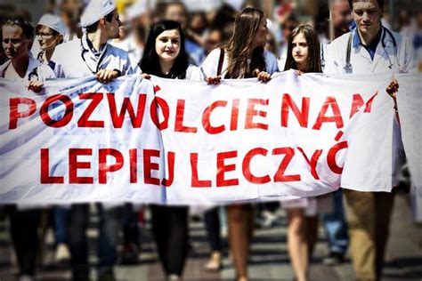 Lekarze rezydenci zawieszamy protest głodowy na czas kolejnych rozmów