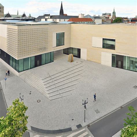 Lwl Museum FÜr Kunst Und Kultur Münster Ce Quil Faut Savoir