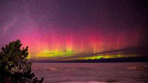 3840x2160 Aurora Borealis In Marquette Michigan 4K ,HD 4k Wallpapers ...