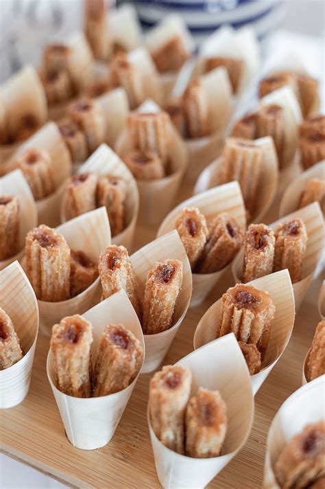 Edible Wedding Favors Your Guests Will Love Wedding Food Bars