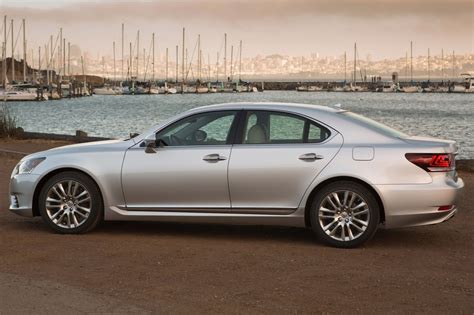 Used 2013 Lexus LS 460 For Sale Pricing Features Edmunds