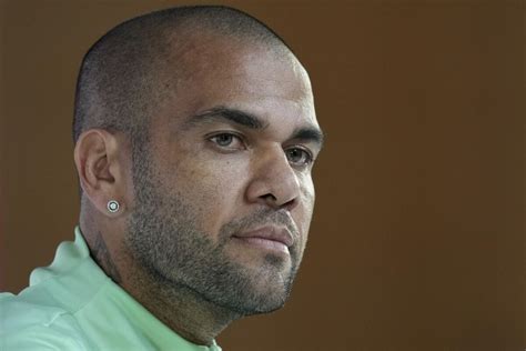 Fiscalía Española Pide Nueve Años De Cárcel Para Dani Alves En Juicio