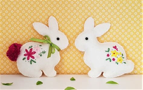 Free Felt Bunny Pattern For Hand Sewing This Easter S Decorations