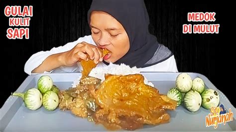 NGALIMED SAMBAL TERONG GULAI KULIT SAPI LALAPAN MENTAH YouTube