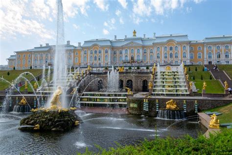 View Of The Fountain Complex And The Grand Palace Of Peterhof Stock