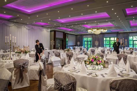 Castletroy Park Hotel Wedding Venue Limerick Limerick Hitchedie