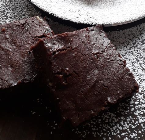 Receita de brownie para quando o seu bolo der errado Doces da Jéssica