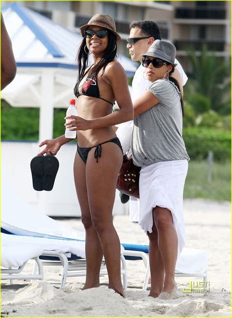 Gabrielle Union Bikini Babe In Miami Photo Bikini Dwyane