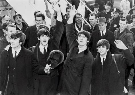 Top 10 Beatles Songs 1963 - ClassicRockHistory.com