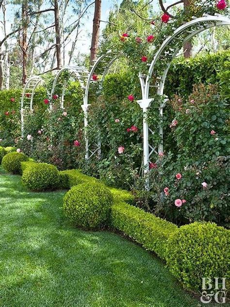 Diy Rose Trellis Arch - Rose Trellis: Jardin Rose Arch | Gardener's ...