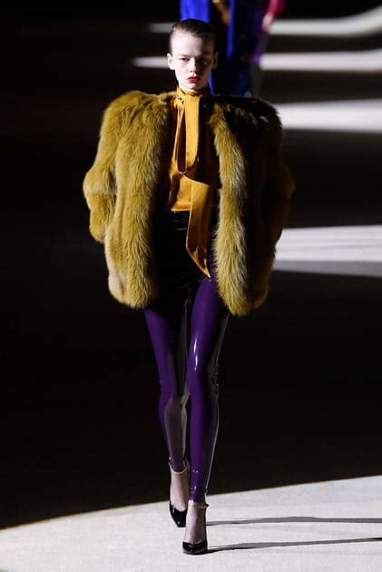 Défilé Saint Laurent Automne Hiver 2020 2021