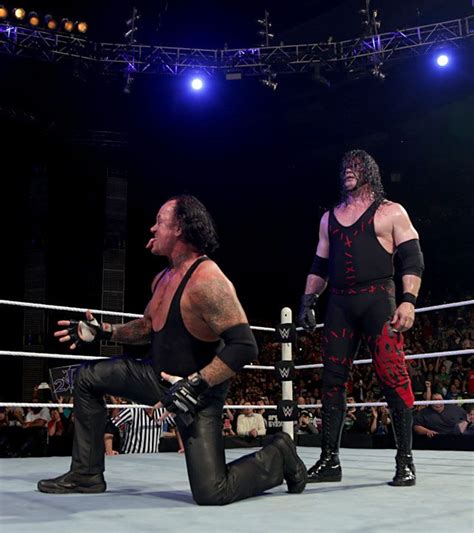 Survivor Series 2015 The Brothers Of Destruction On Battu Bray Wyatt