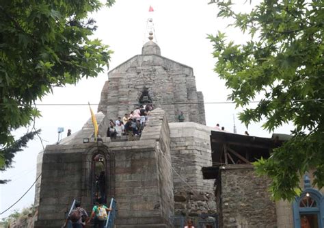 Famous Temples In Jammu And Kashmir You Must Visit