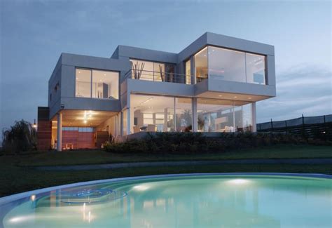 Stunning Modern Glass Houses That Beling in the Storybooks