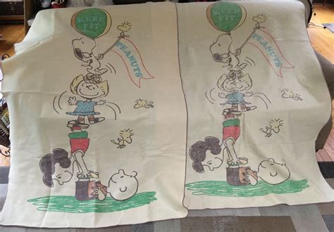 2 Vtg Rare Chatham Peanuts Blankets 1965 Keep Fit Snoopy Charlie Brown Lucyのebay公認海外通販｜セカイモン