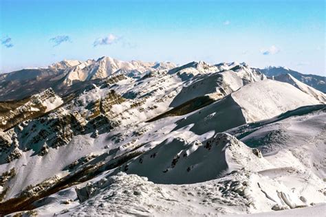 Dove ciaspolare in Emilia Romagna I percorsi più belli sugli Appennini