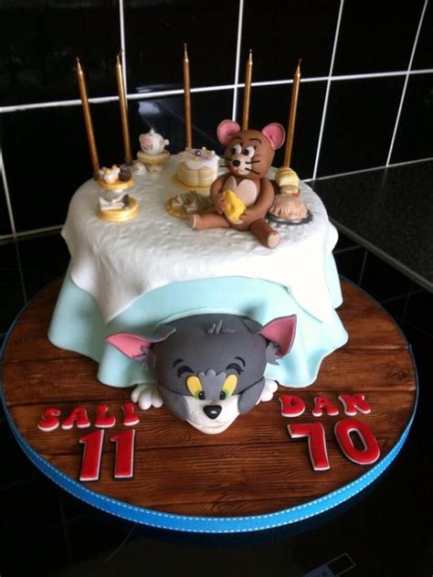 Tom and jerry birthday cake! - Decorated Cake by Berns - CakesDecor