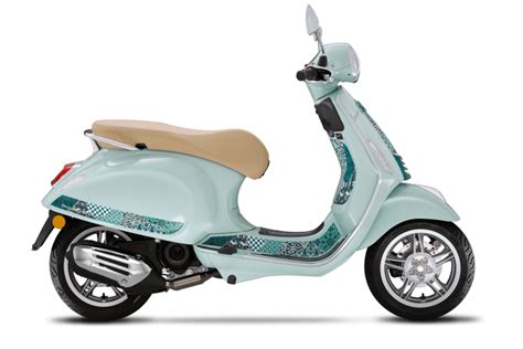 Vespa Primavera Elettrica Prijs Verbruik Kleuren