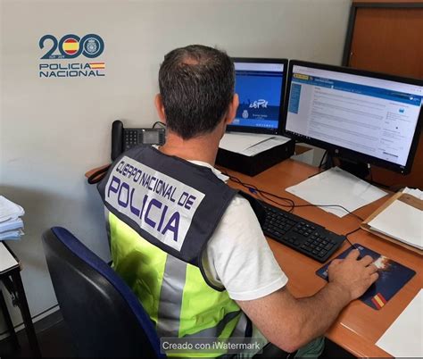 Detenida Por Acosar Por Redes Sociales A Su Expareja Alicante COPE