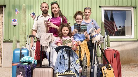 Bears Love Me! (2019)