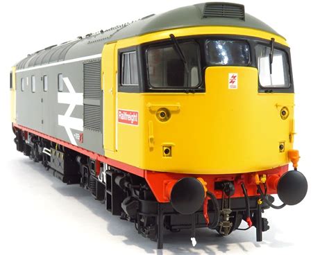 Heljan 2681 O Gauge Class 26 1 Un Numbered In Railfreight Red Stripe Livery White Cantrail